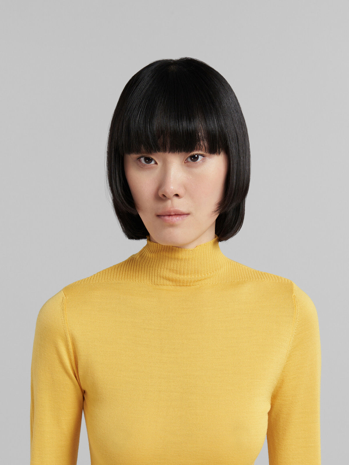 MARNI WOMEN'S MAIZE MOCK NECK FITTED SWEATER