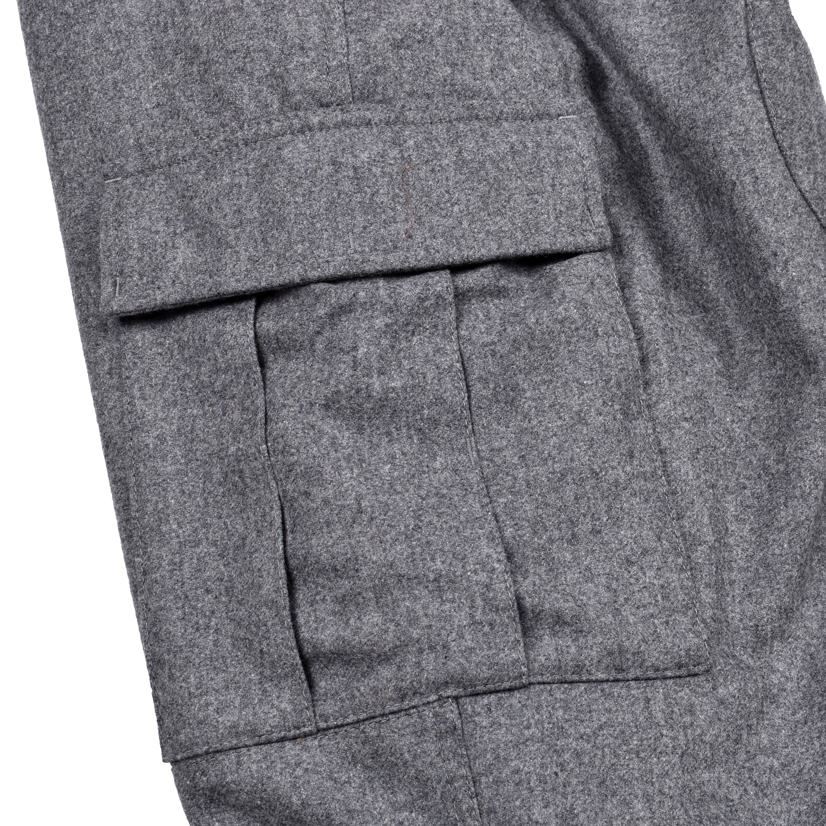 BRUNELLO CUCINELLI MEN'S GREY VIRGIN WOOL CARPENTER TROUSERS