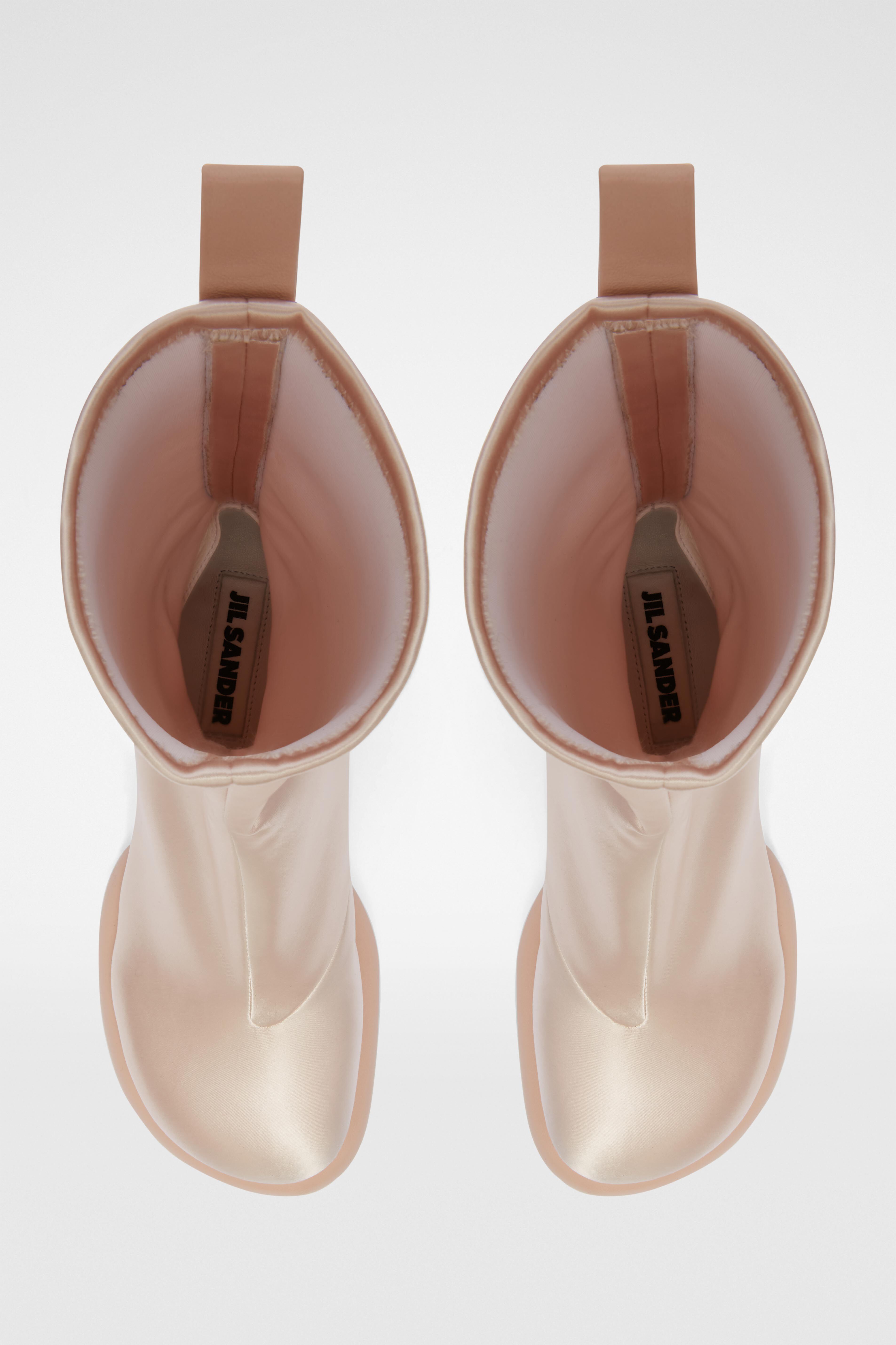 JIL SANDER WOMEN'S LIGHT PINK PLATFORM BOOTS
