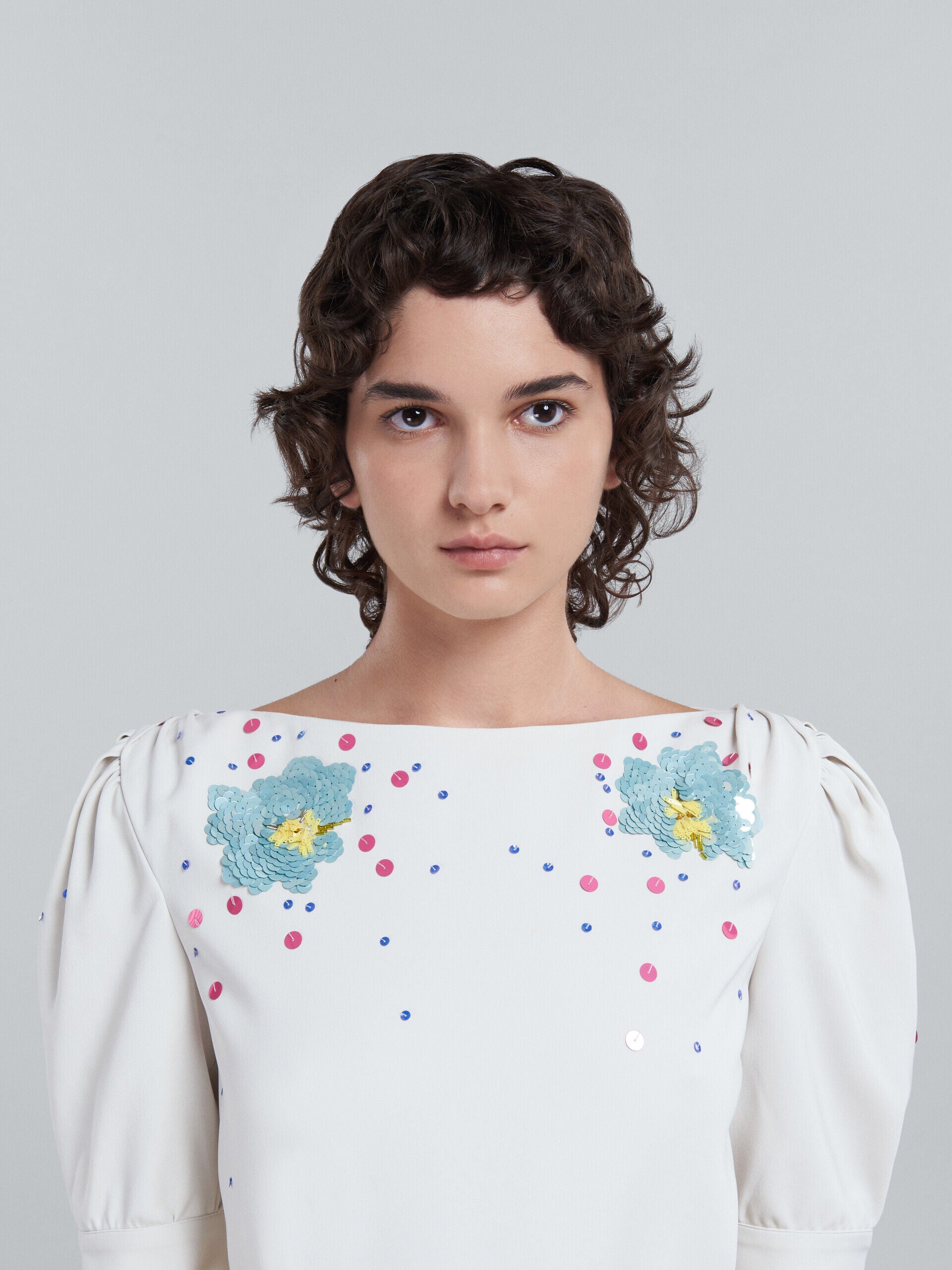 MARNI WOMEN'S WHITE PUFF SLEEVE EMBROIDERED BLOUSE