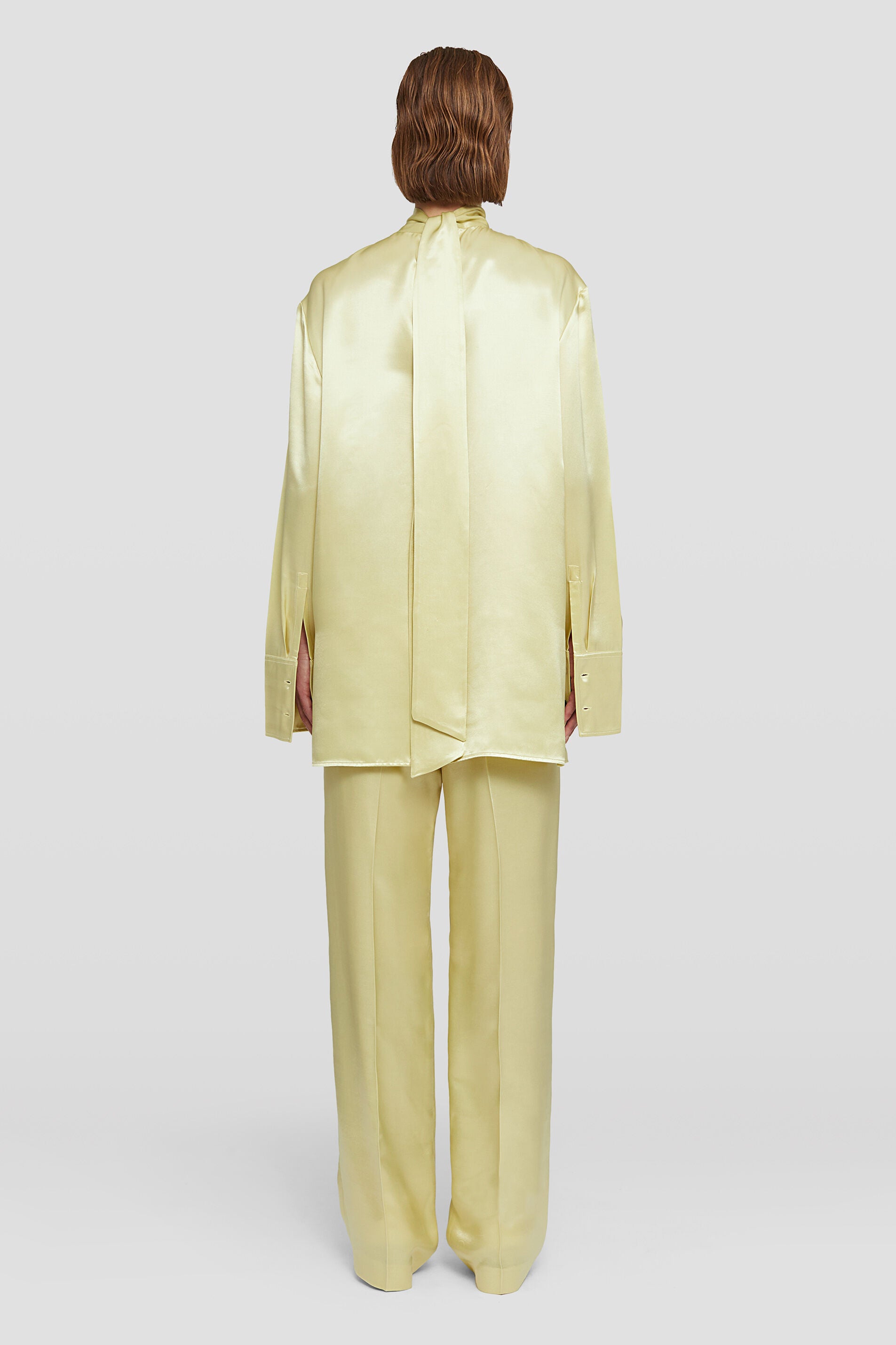 JIL SANDER WOMEN'S PIGMENT GREEN SILK HIGH-NECK BLOUSE