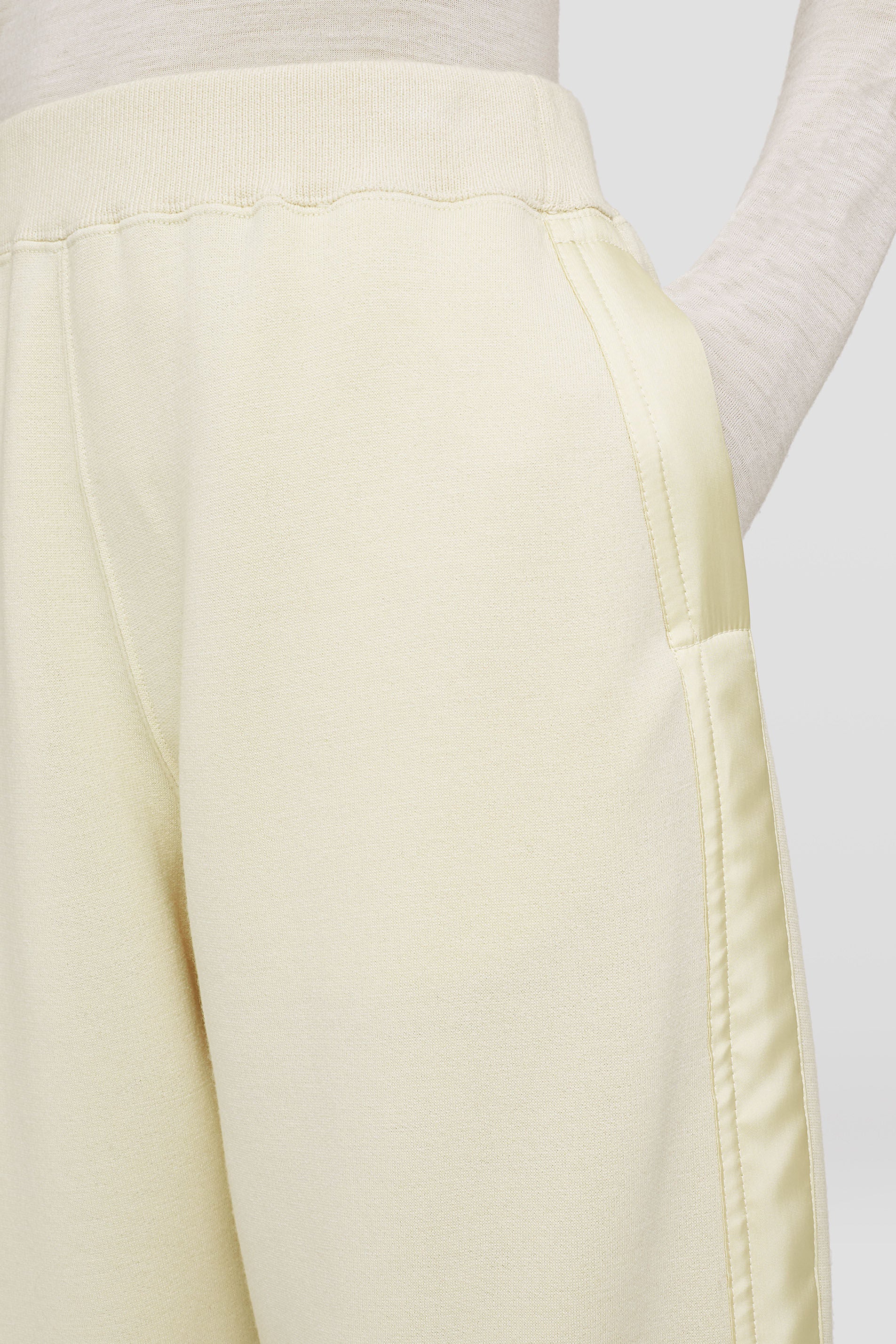 JIL SANDER WOMEN'S CREAM RELAXED KNIT TROUSERS