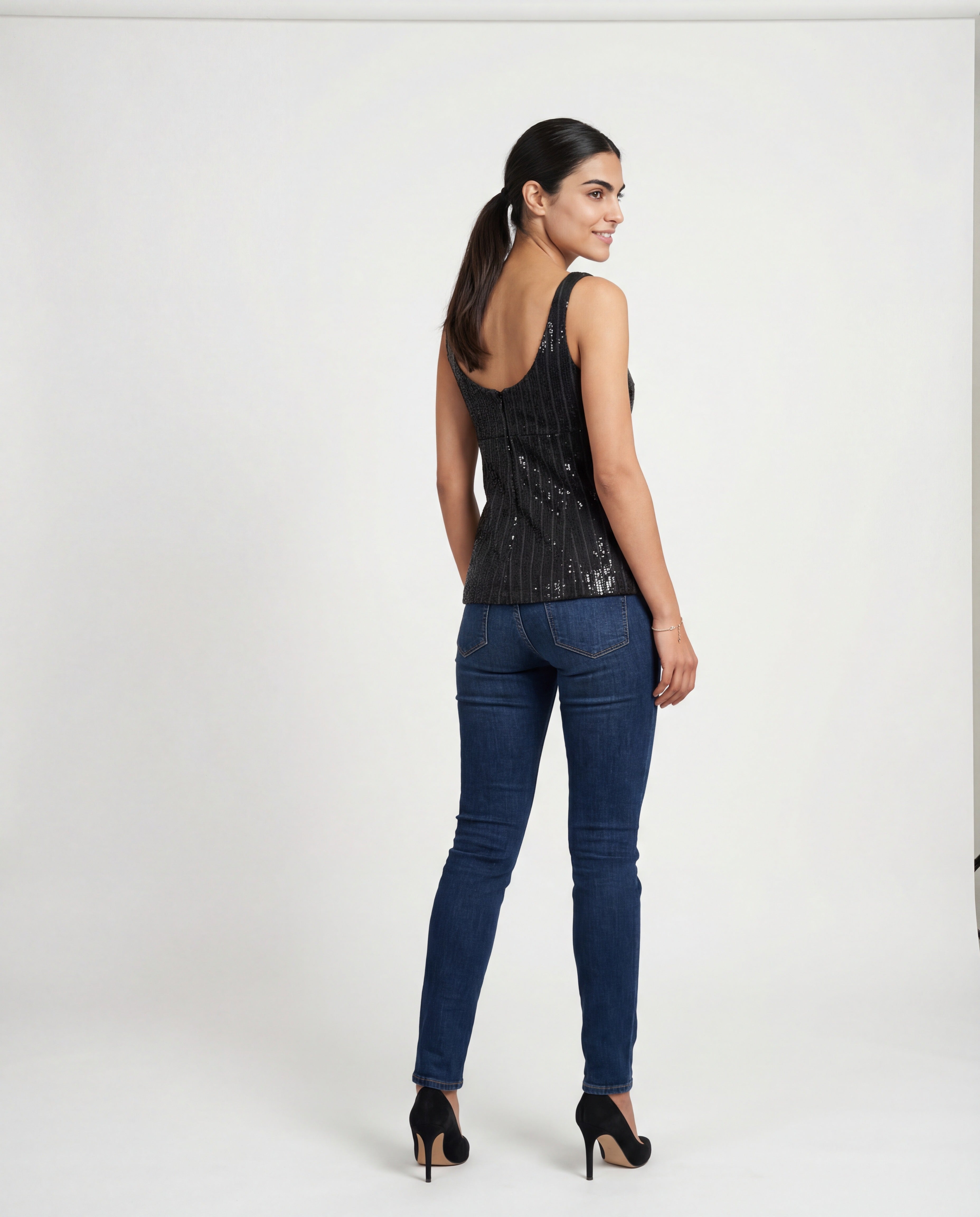 BRUNELLO CUCINELLI WOMEN'S ANTHRACITE SEQUIN TANK TOP