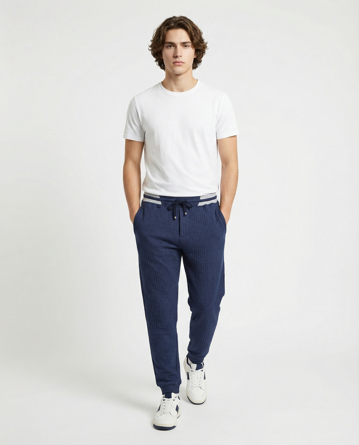BRUNELLO CUCINELLI MEN'S NAVY RIBBED COTTON TROUSERS