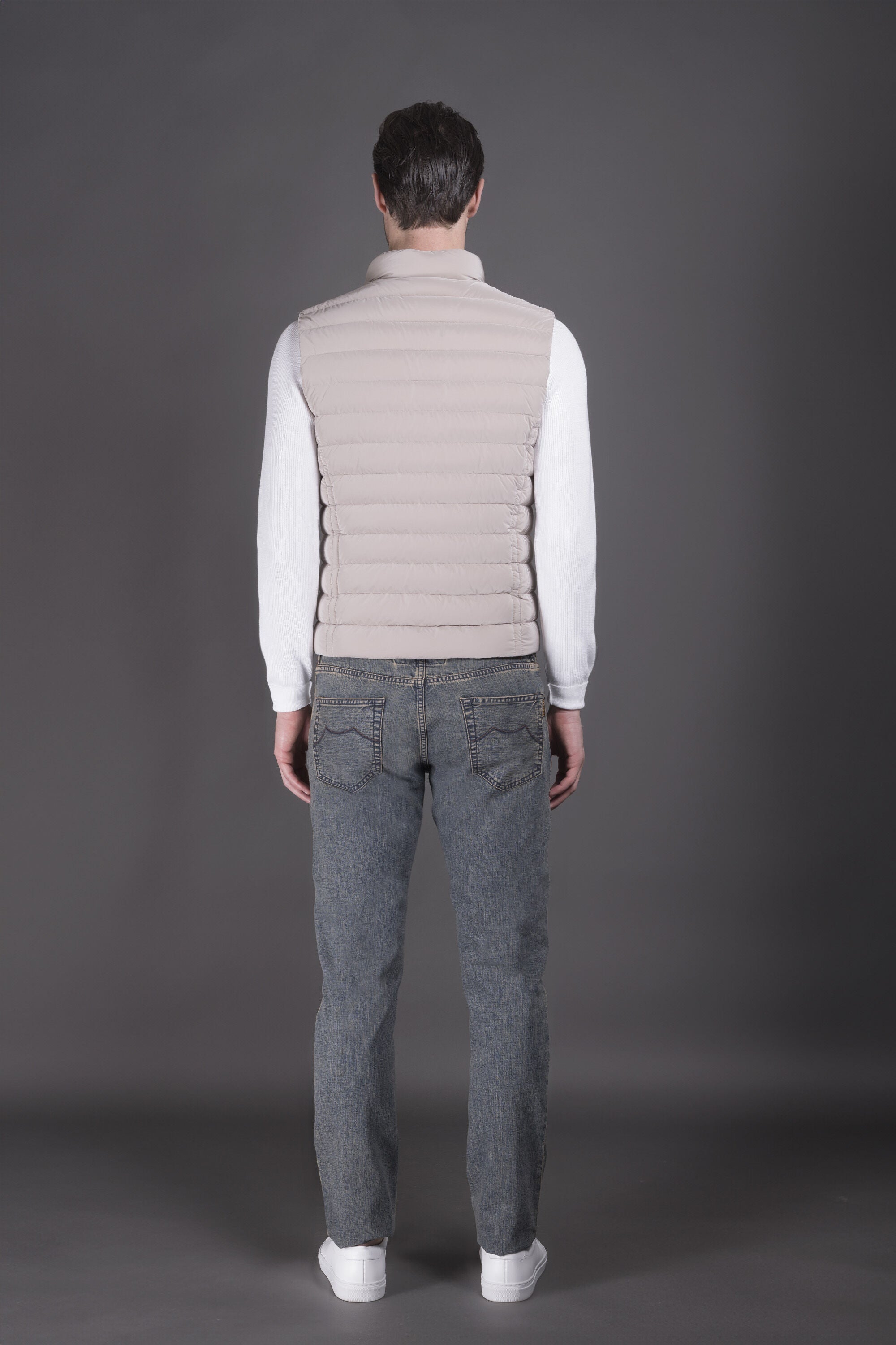 MOORER MEN'S BEIGE QUILTED ZIP-UP VEST
