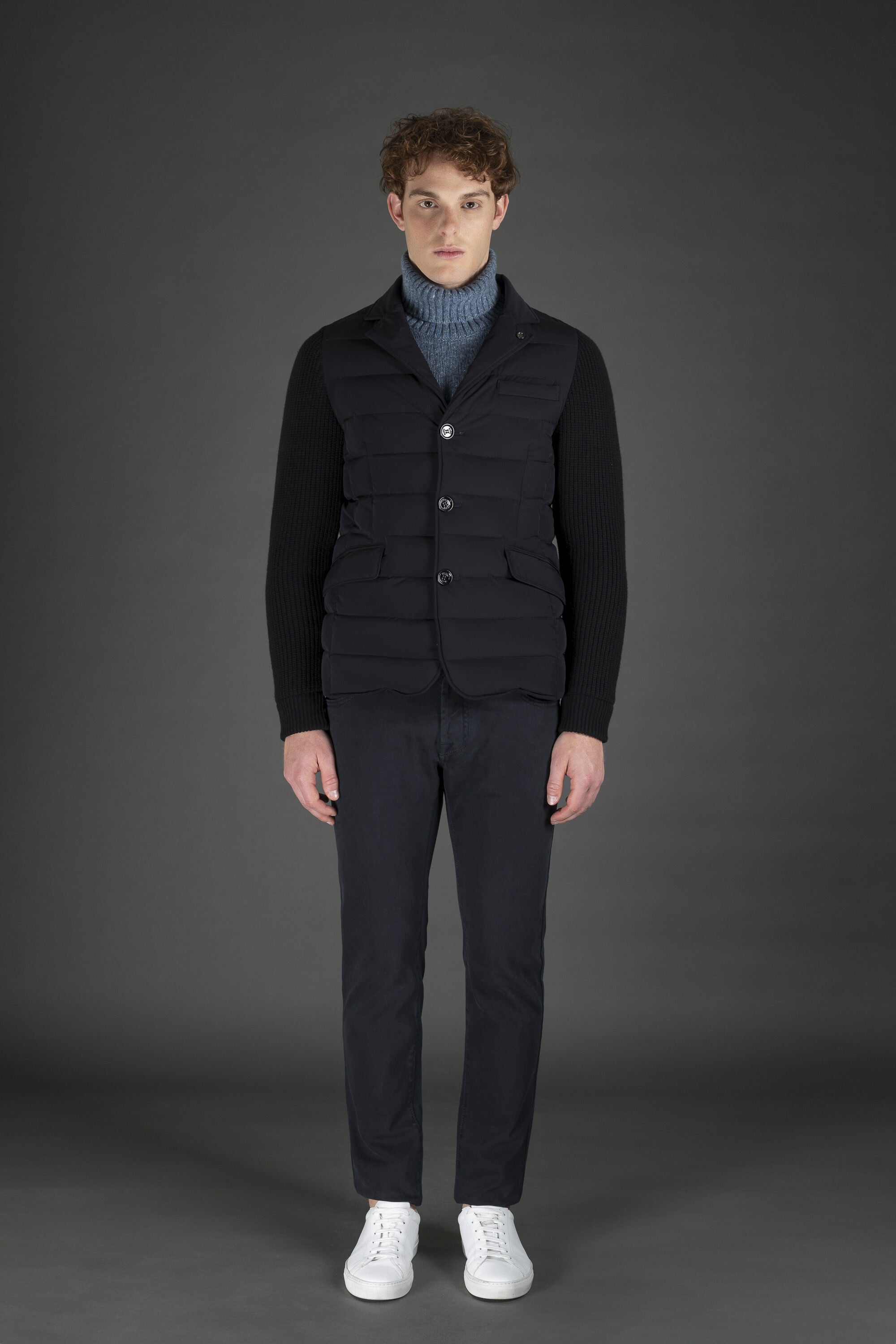 MOORER MEN'S DARK BLUE QUILTED VEST WITH BUTTONS