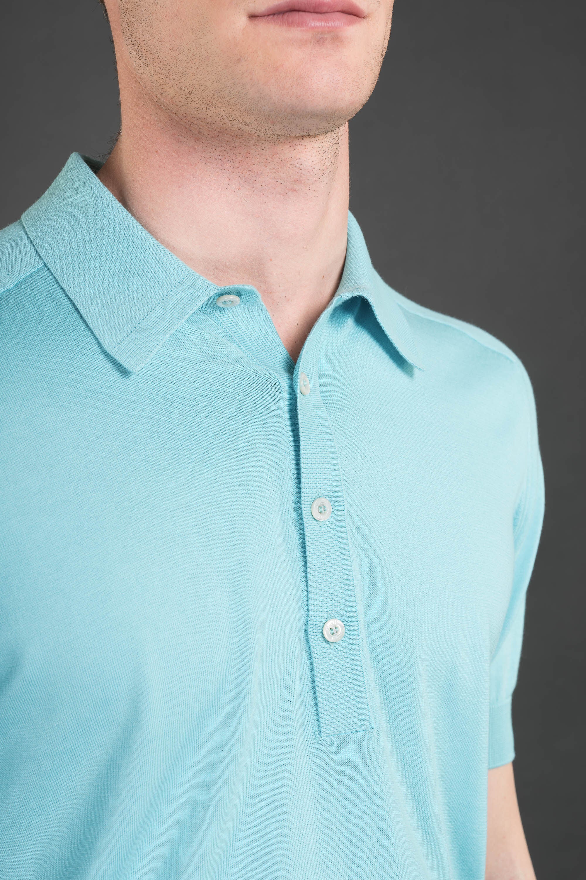 MOORER MEN'S LIGHT BLUE SHORT SLEEVE SWEATER
