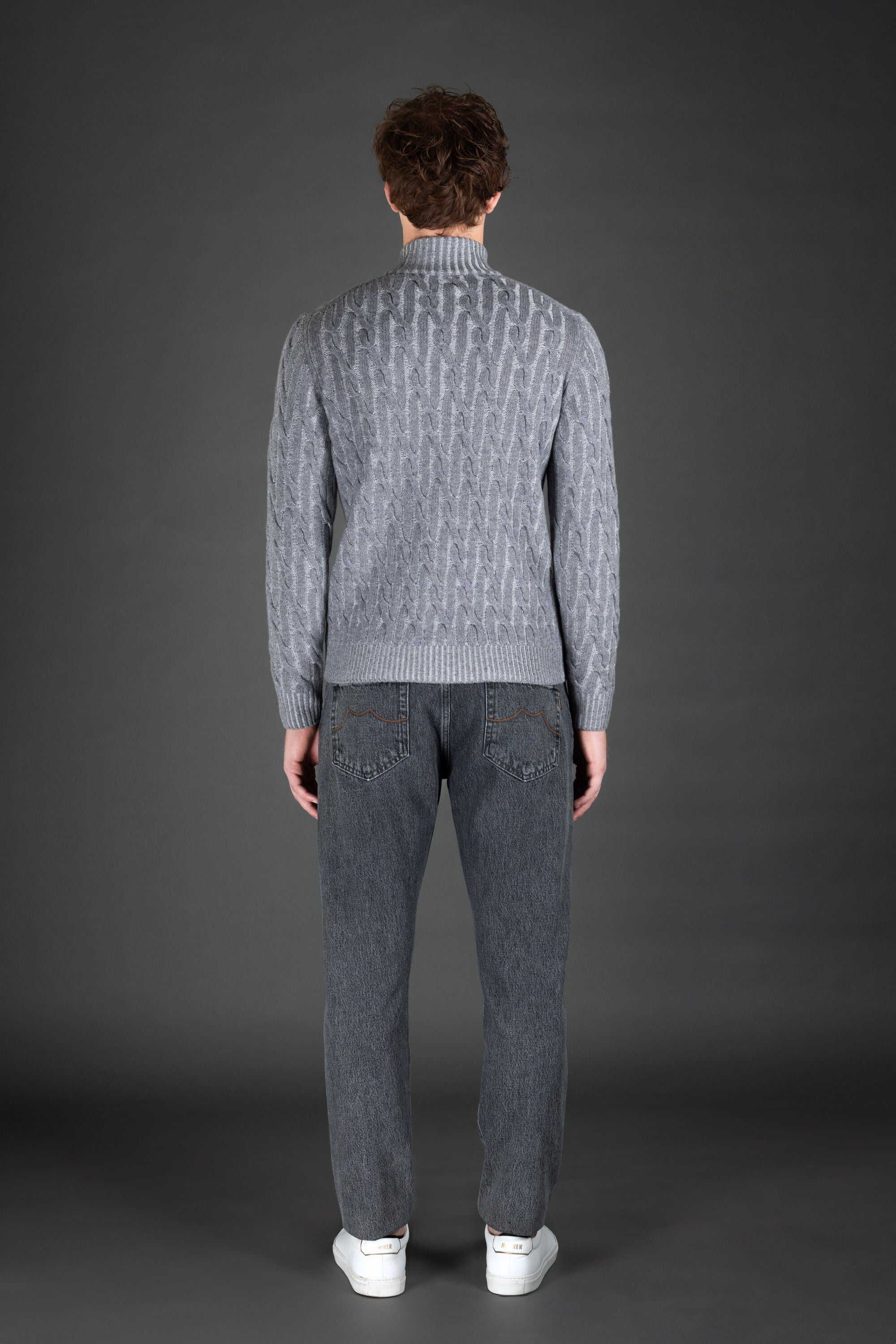 MOORER MEN'S LIGHT GREY CABLE KNIT SWEATER