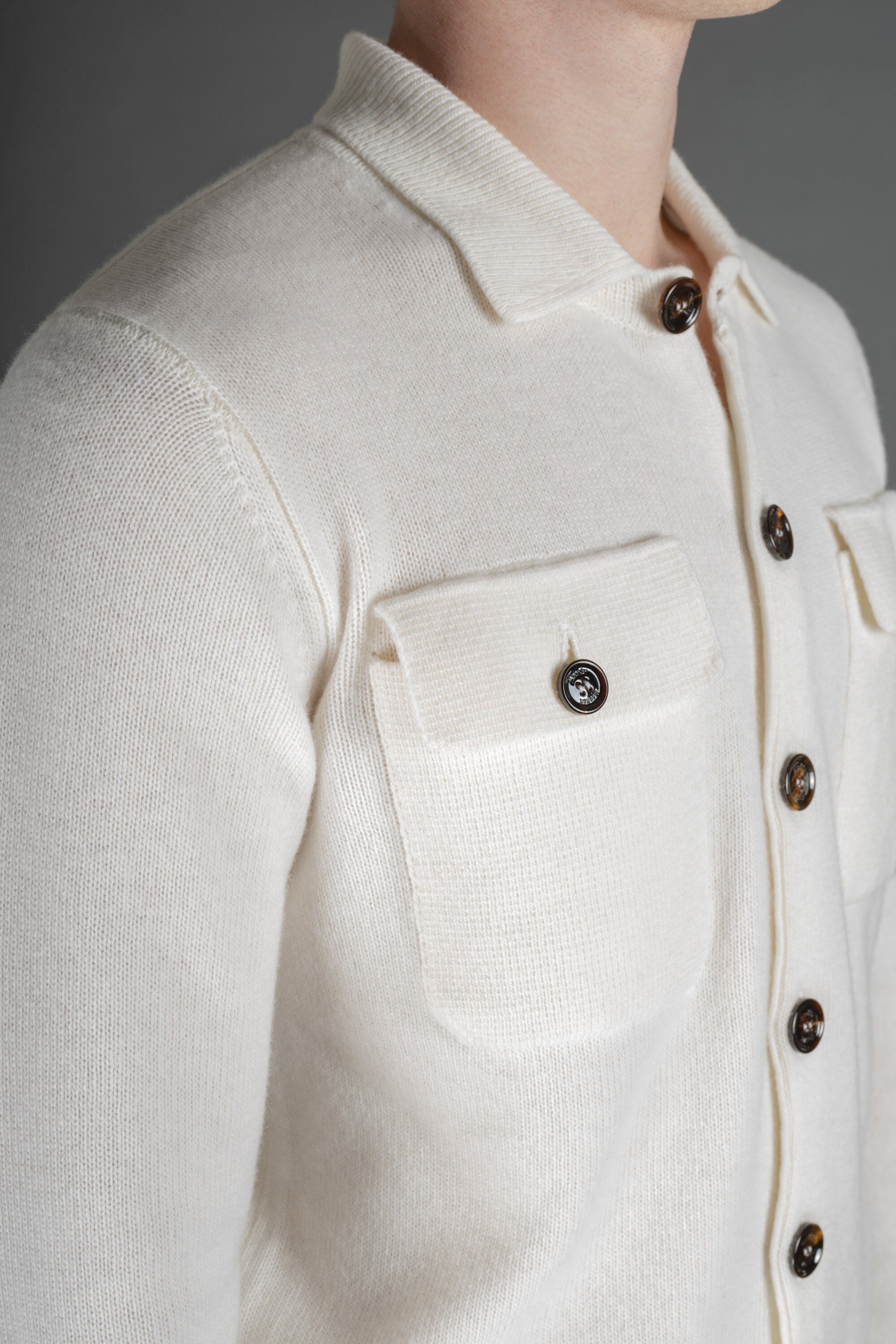 MOORER MEN'S MILK WHITE BUTTON-UP CARDIGAN