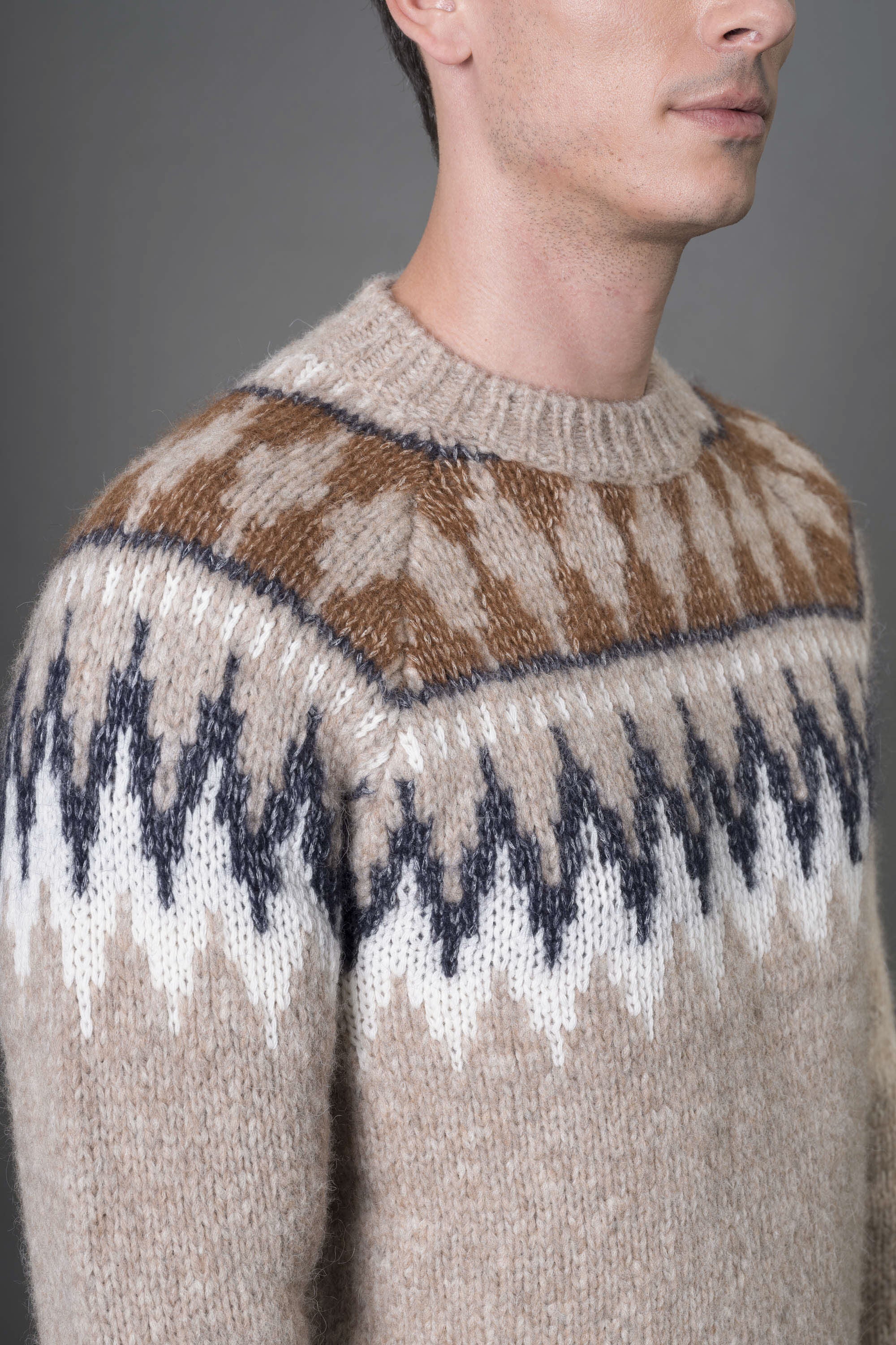 MOORER MEN'S BEIGE PATTERNED KNIT SWEATER