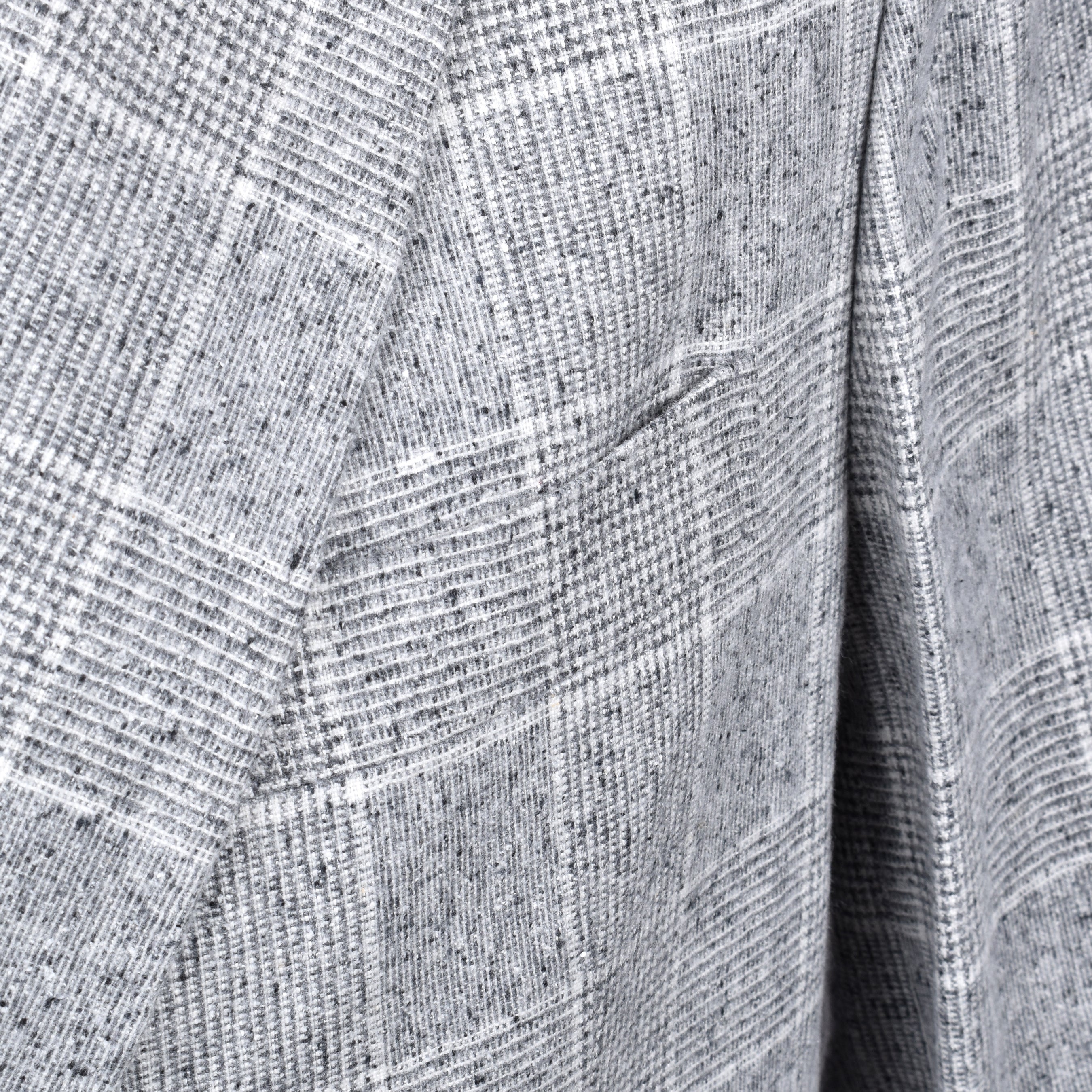 BRUNELLO CUCINELLI MEN'S PEARL GREY SILK WOOL CHECK BLAZER