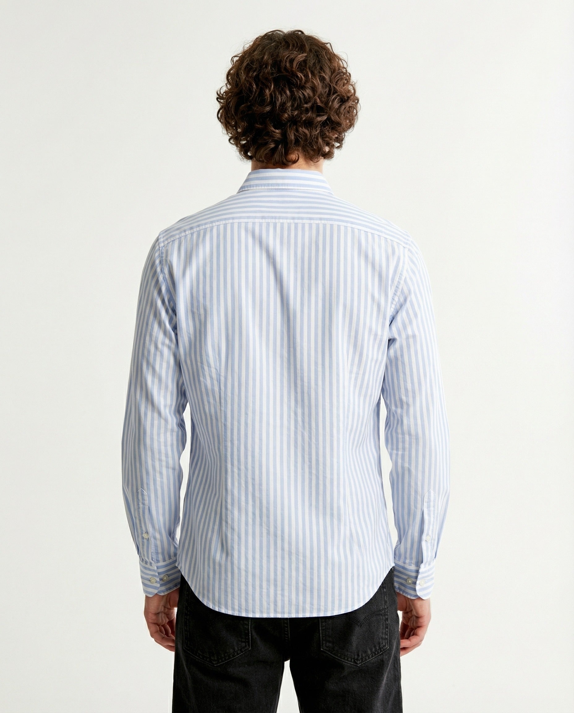 PESERICO MEN'S LIGHT BLUE STRIPED BUTTON-DOWN SHIRT
