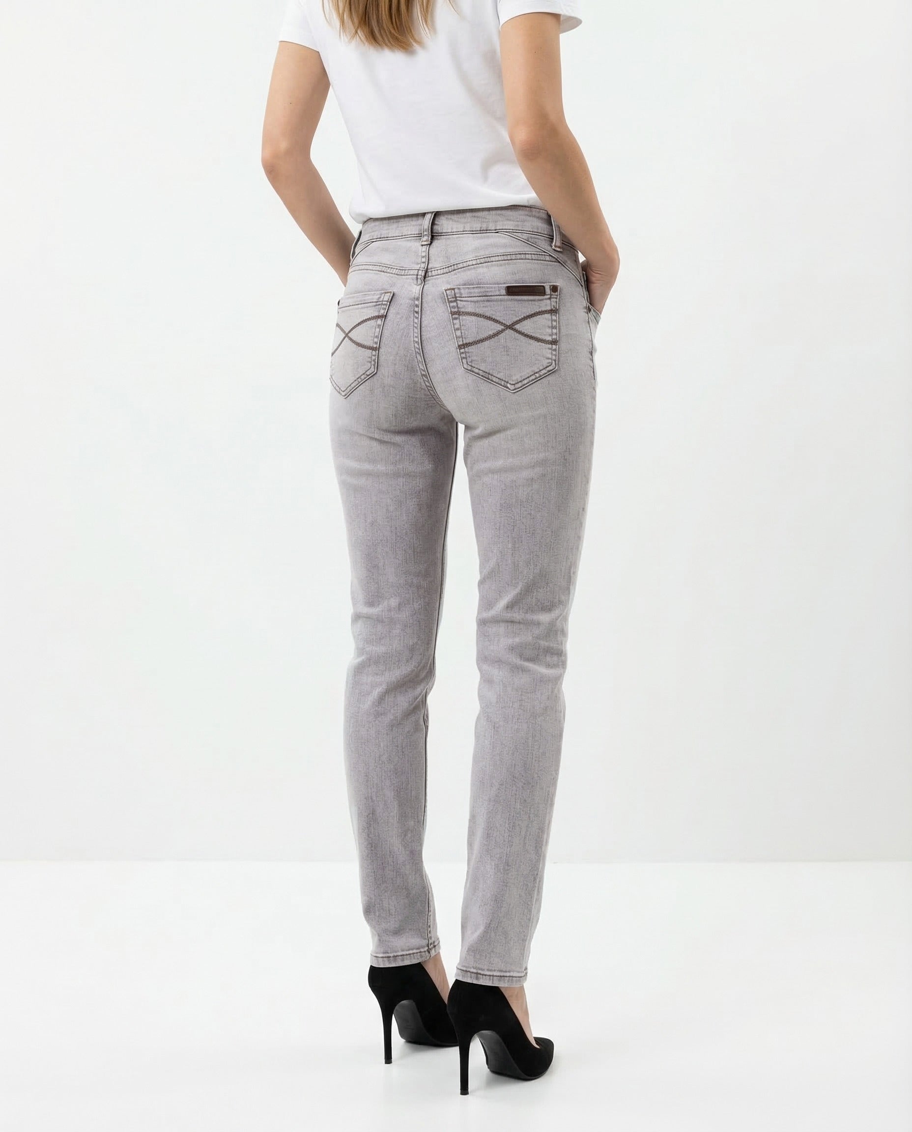 BRUNELLO CUCINELLI WOMEN'S LIGHT GREY SKINNY DENIM TROUSERS