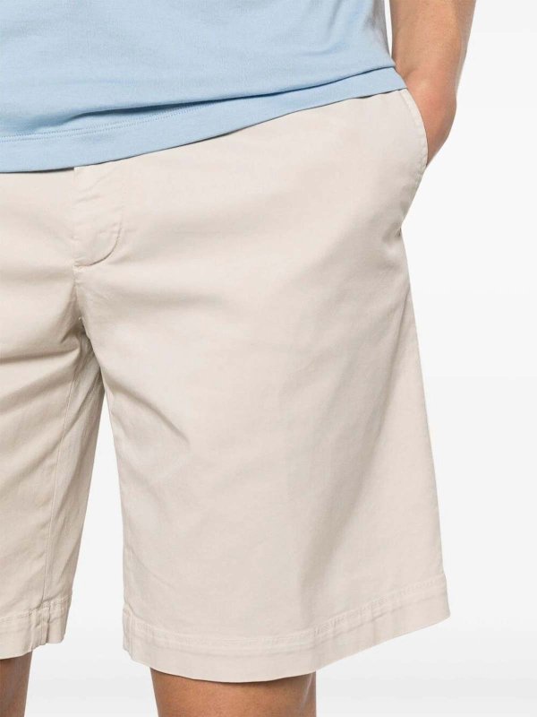 BRUNELLO CUCINELLI MEN'S CREAM TAILORED SHORTS
