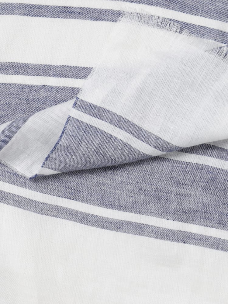 BRUNELLO CUCINELLI MEN'S WHITE AND BLUE LINEN STRIPED SCARF