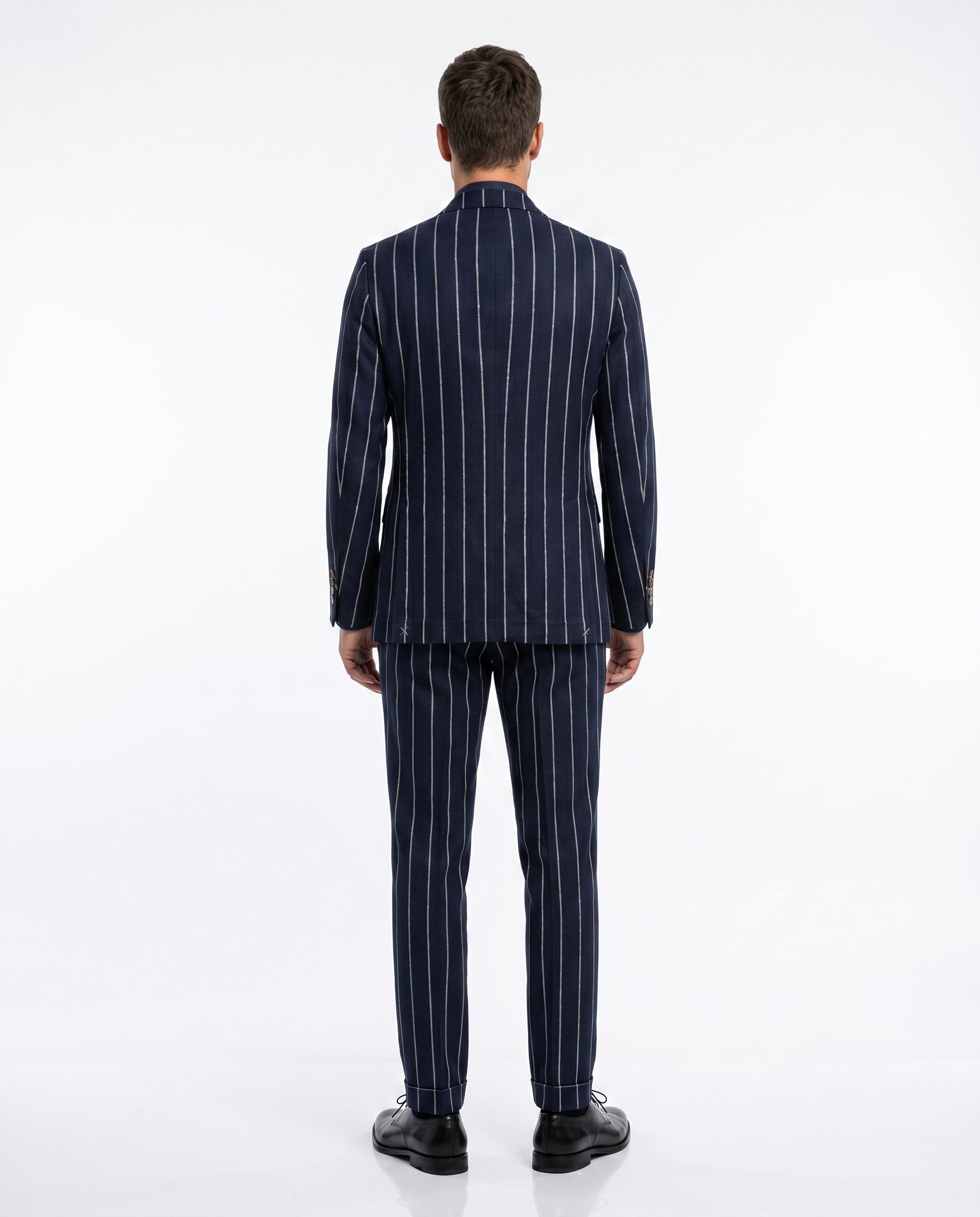 BRUNELLO CUCINELLI MEN'S NAVY LINEN BLEND STRIPED SUIT
