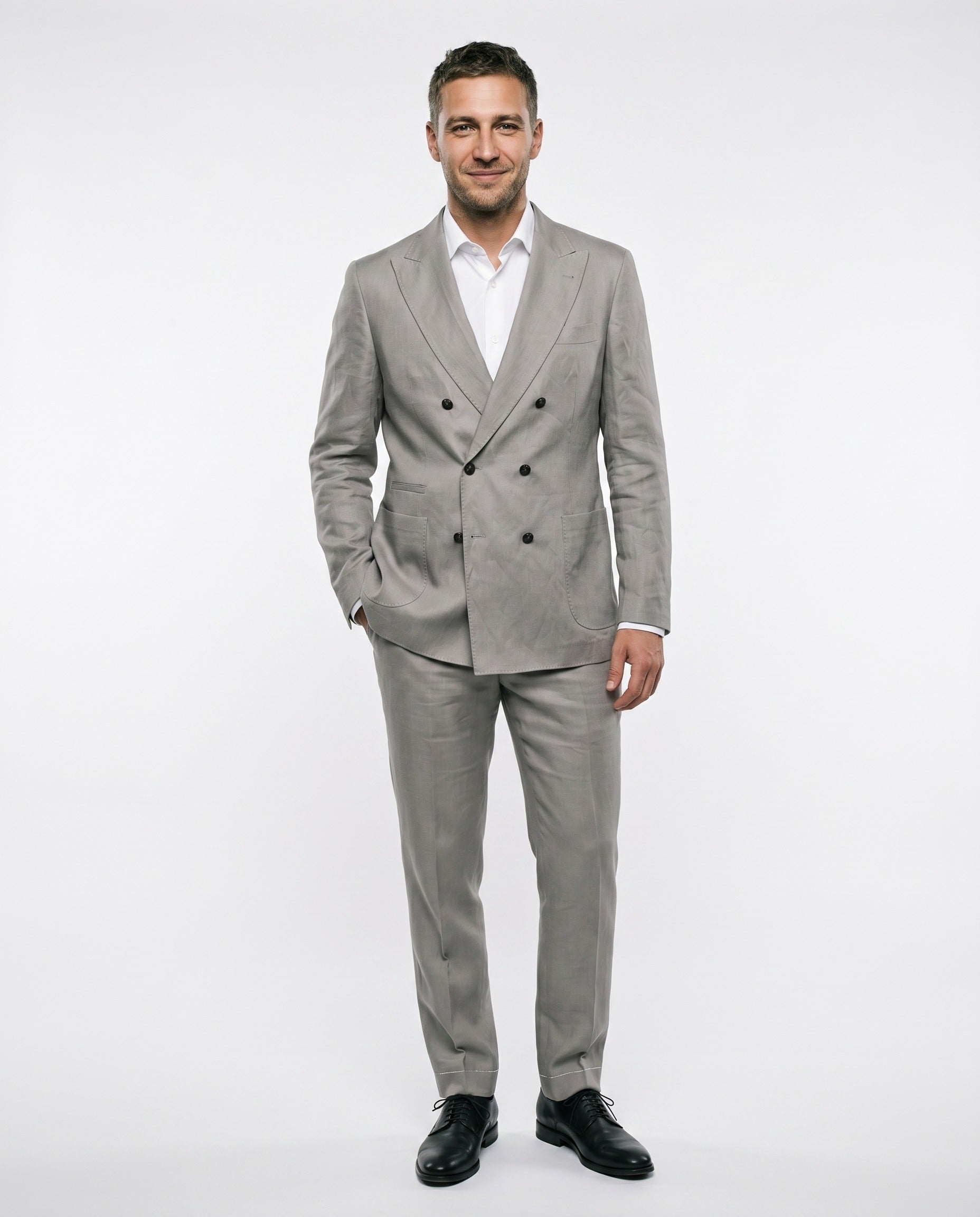BRUNELLO CUCINELLI MEN'S KHAKI SILK BLEND DOUBLE-BREASTED SUIT