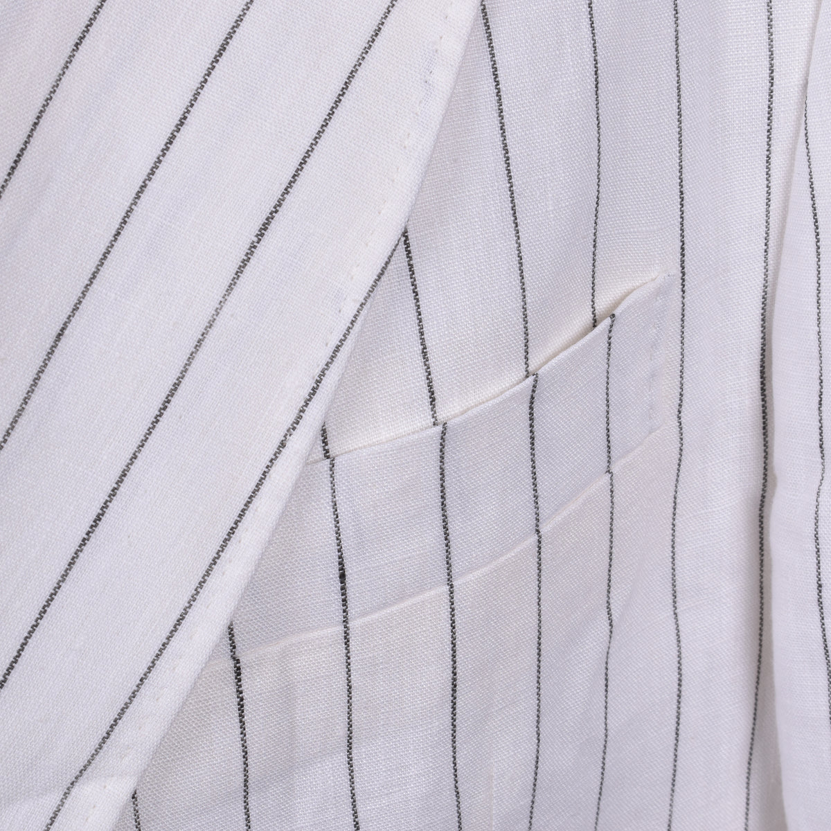 BRUNELLO CUCINELLI MEN'S WHITE LINEN DOUBLE BREASTED BLAZER