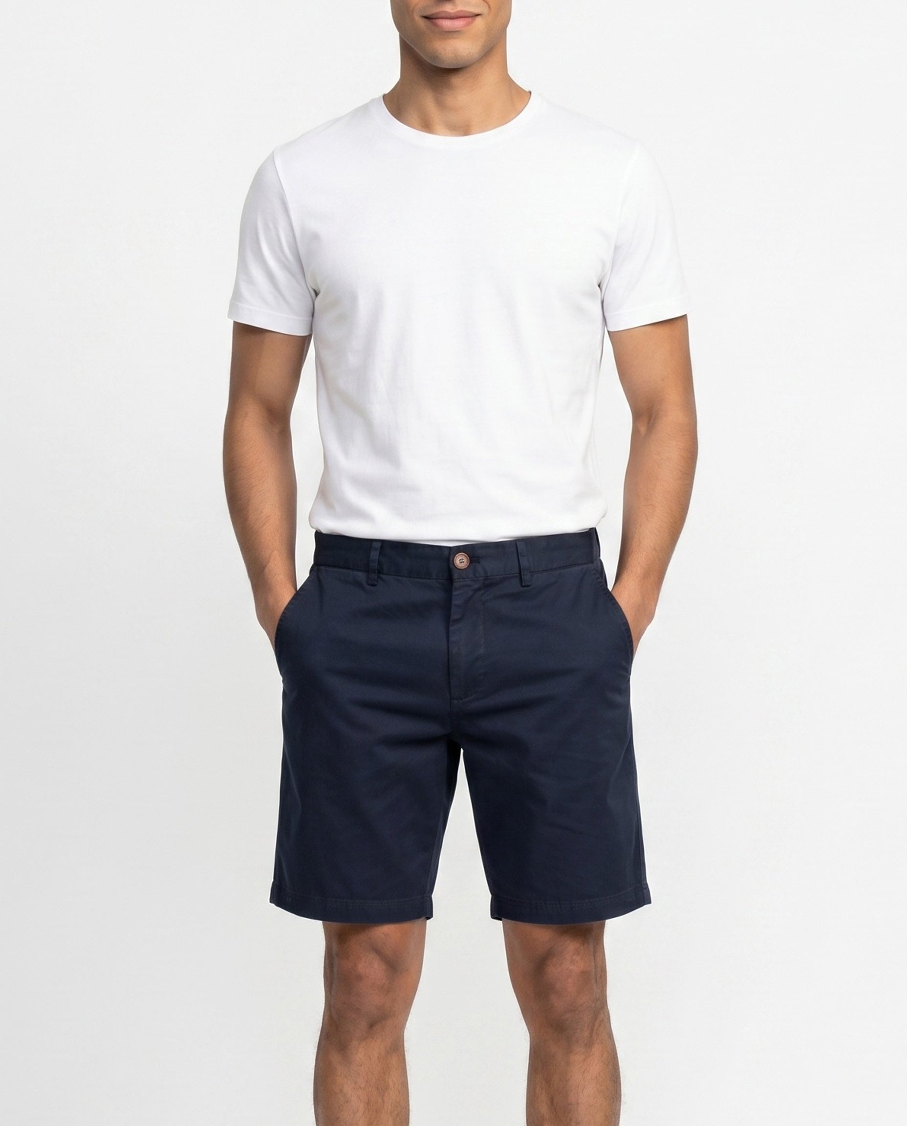 BRUNELLO CUCINELLI MEN'S NAVY TAILORED SHORTS