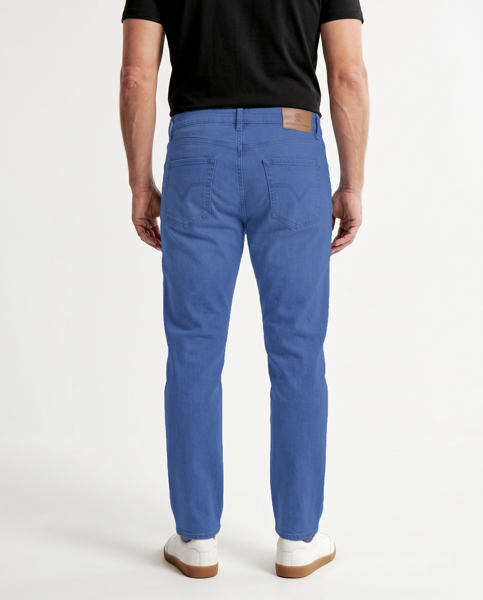BRUNELLO CUCINELLI MEN'S INDIGO DENIM LEISURE FIT TROUSERS