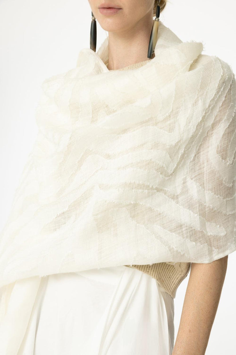 BRUNELLO CUCINELLI WOMEN'S NATURAL LINEN TEXTURED SCARF