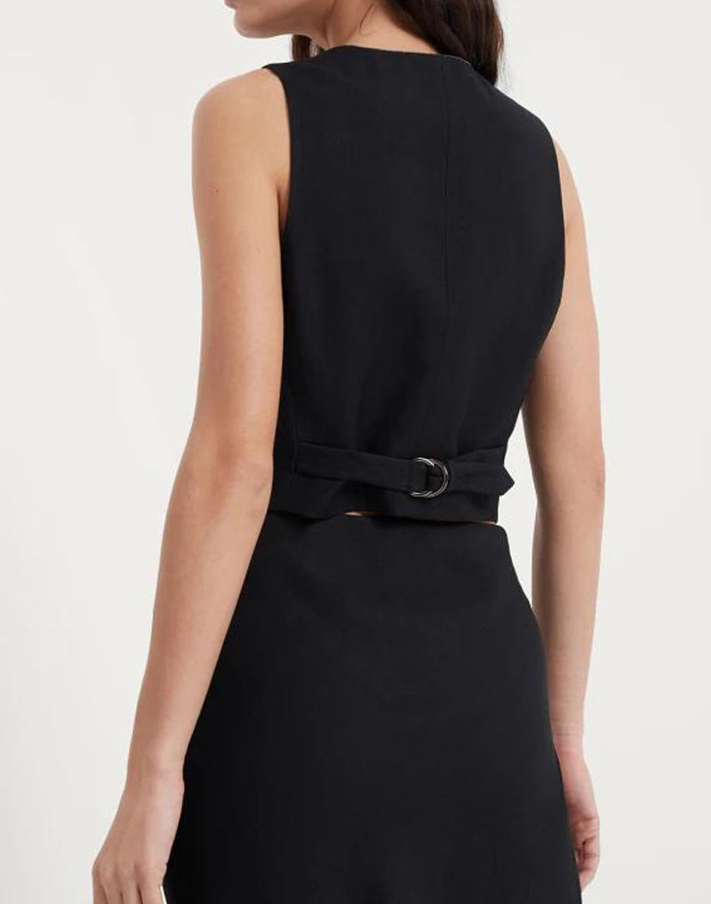 BRUNELLO CUCINELLI WOMEN'S BLACK TAILORED VEST WITH BUTTONS