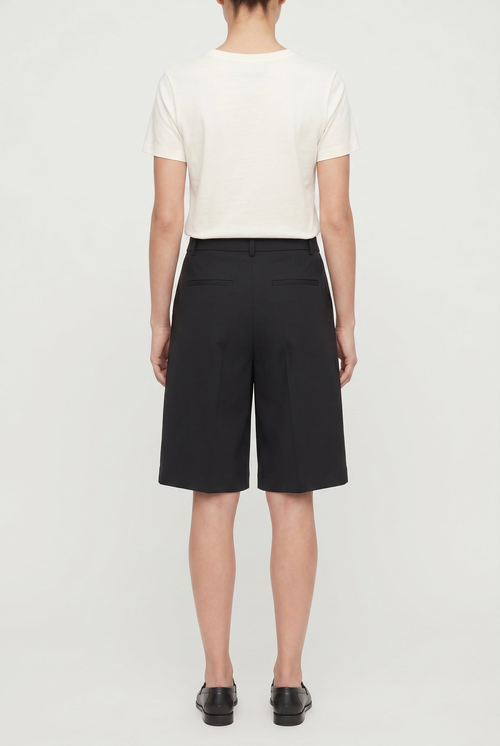 BRUNELLO CUCINELLI WOMEN'S BLACK TAILORED CULOTTE SHORTS