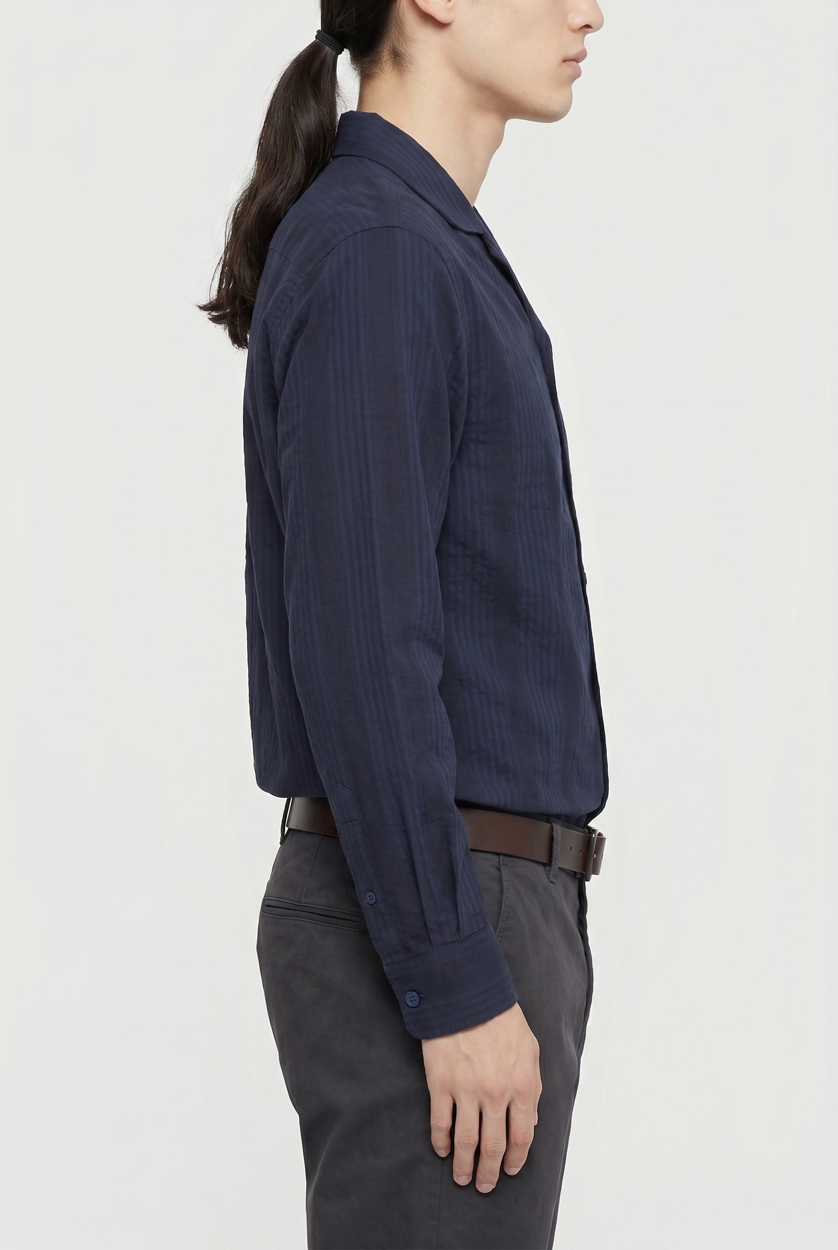 BRUNELLO CUCINELLI MEN'S NAVY BUTTON-UP SHIRT