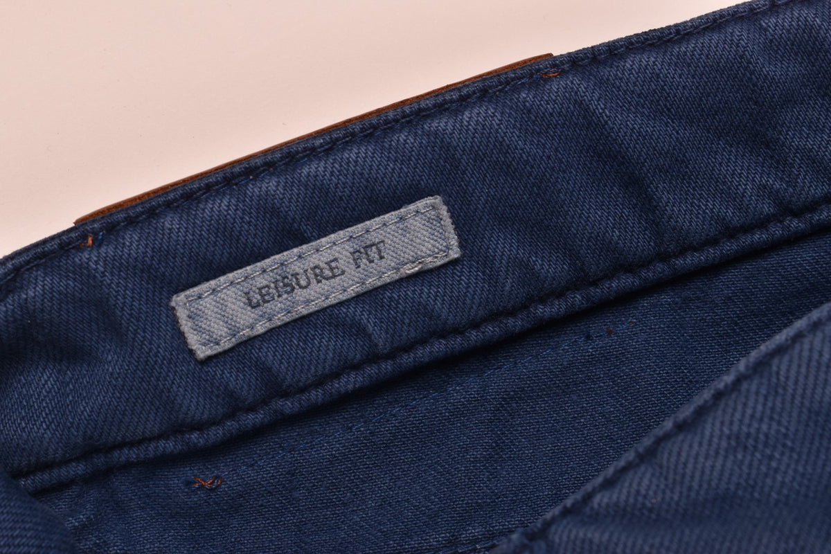 BRUNELLO CUCINELLI MEN'S BLUE LEISURE FIT TROUSERS