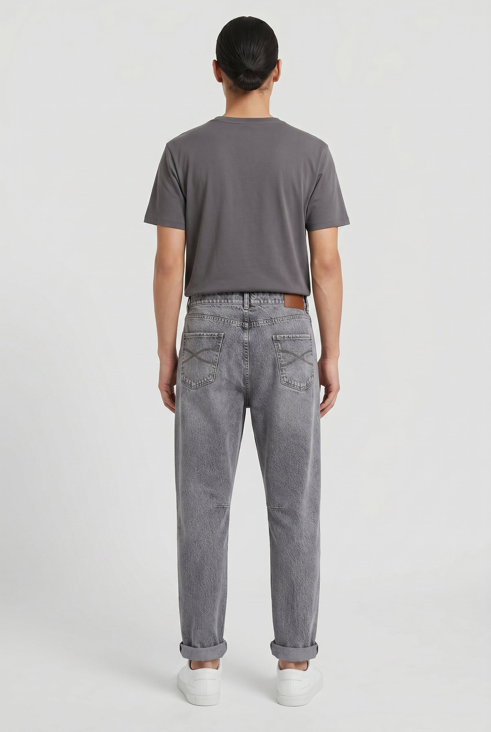 BRUNELLO CUCINELLI MEN'S GREY RELAXED FIT JEANS