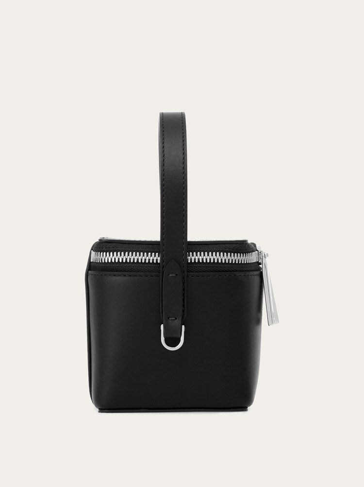 FERRAGAMO WOMEN'S BLACK CALF LEATHER BAG