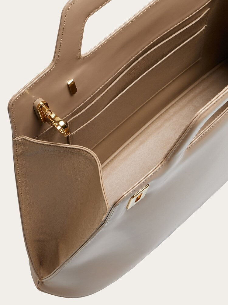 FERRAGAMO WOMEN'S BEIGE CALF LEATHER BAG