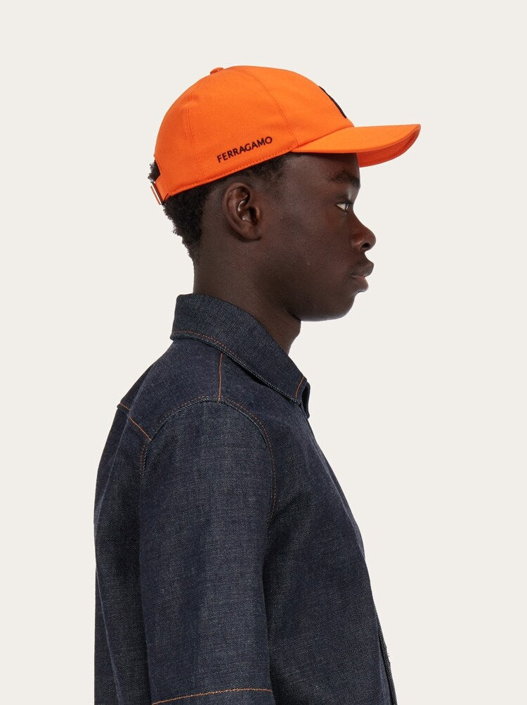 FERRAGAMO MEN'S BRIGHT ORANGE COTTON HAT