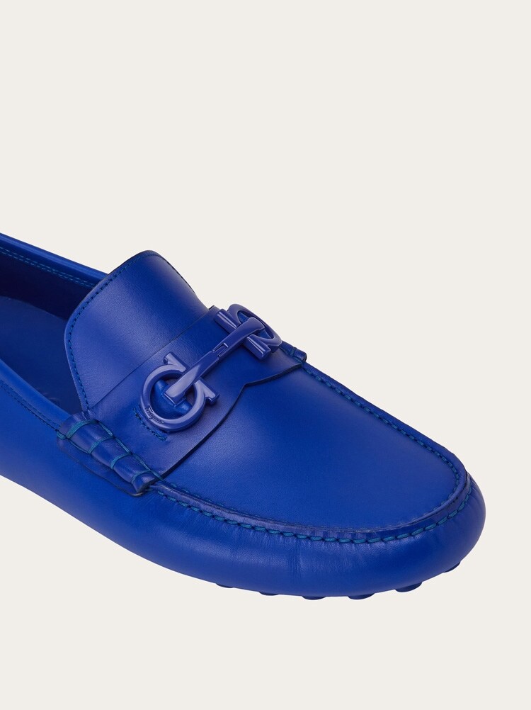FERRAGAMO MEN'S BRIGHT BLUE CALF LEATHER LOAFERS