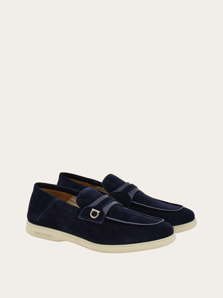 FERRAGAMO MEN'S NAVY SUEDE LOAFER SHOES
