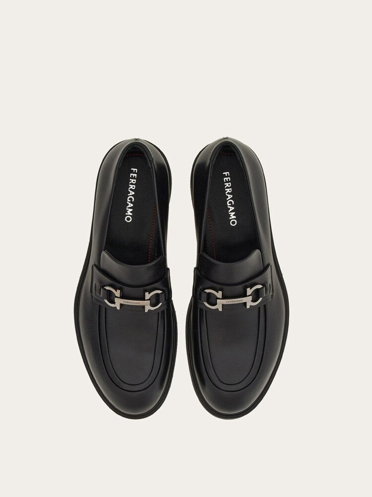 FERRAGAMO MEN'S BLACK LEATHER LOAFER SHOES