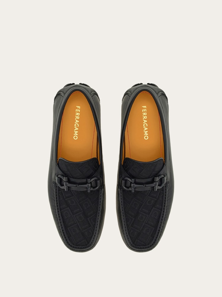 FERRAGAMO MEN'S BLACK CALF LEATHER LOAFERS