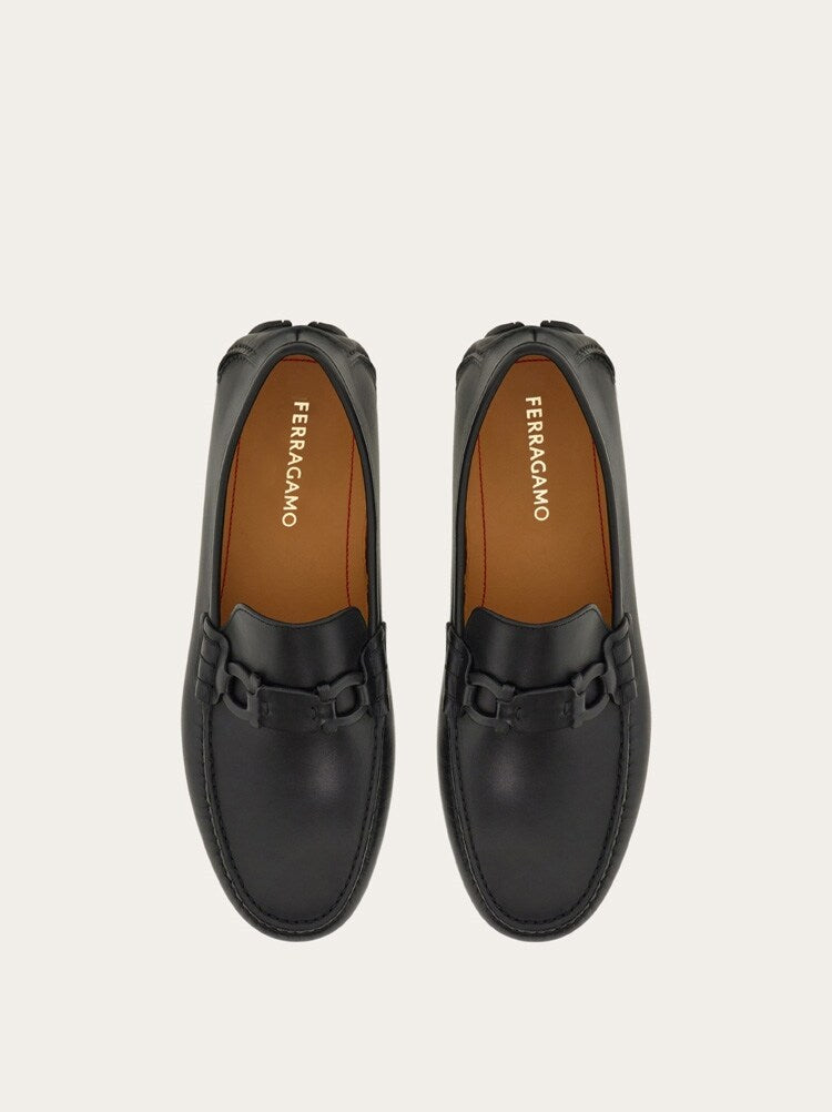 FERRAGAMO MEN'S BLACK CALF LEATHER LOAFERS