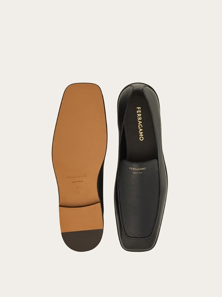 FERRAGAMO MEN'S BLACK BUFFALO LEATHER LOAFERS