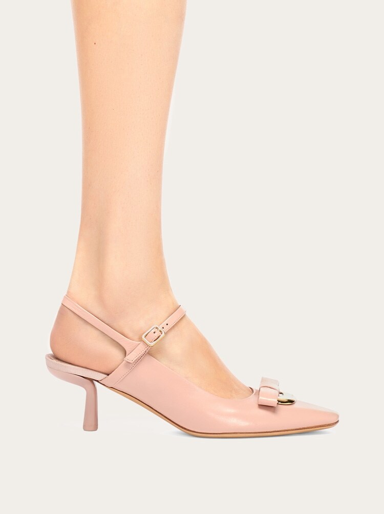 FERRAGAMO WOMEN'S BLUSH LEATHER SLINGBACK SHOE