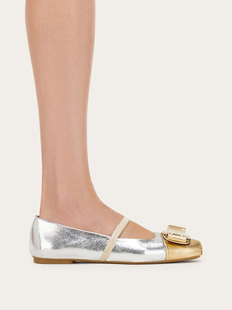 FERRAGAMO WOMEN'S SILVER LEATHER TWO TONE FLATS