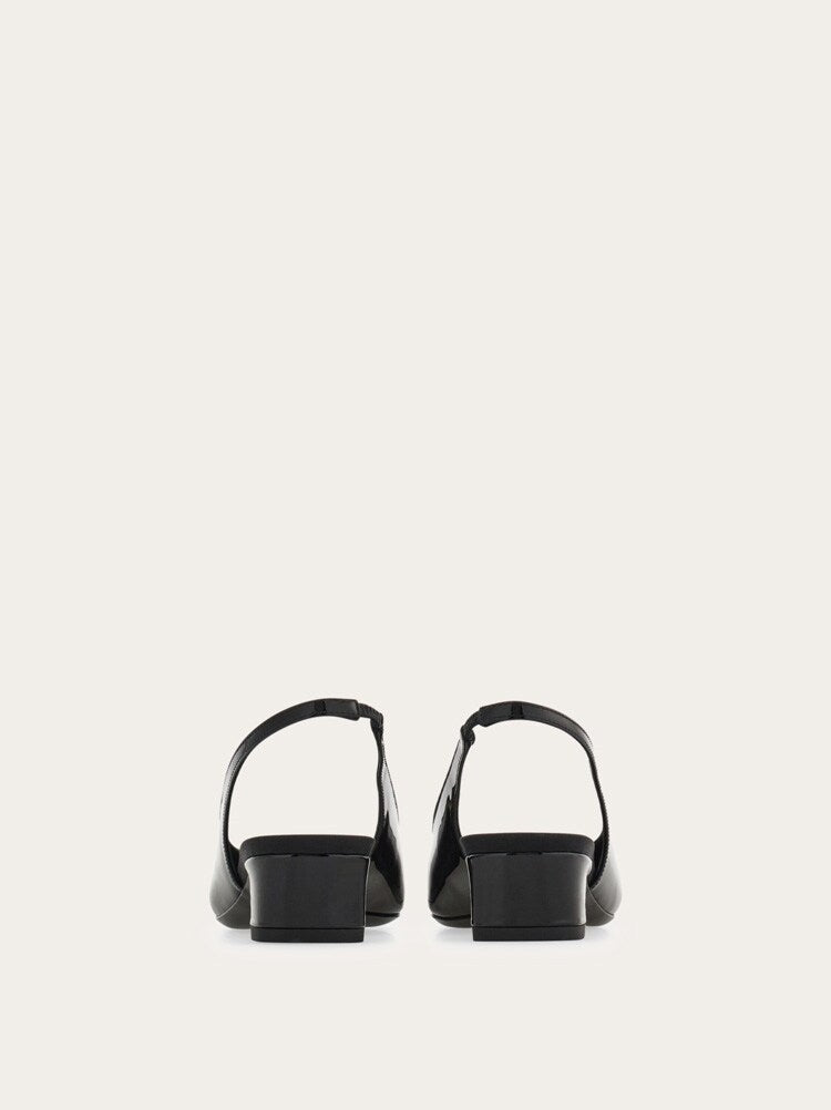 FERRAGAMO WOMEN'S BLACK PATENT LEATHER SLINGBACK SHOES