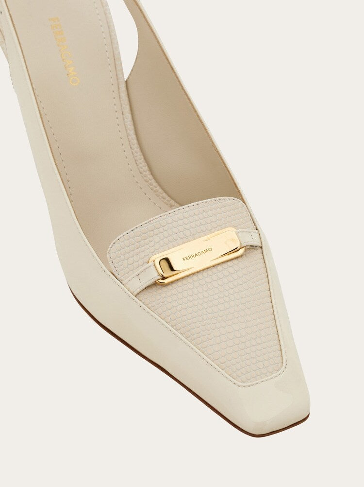 FERRAGAMO WOMEN'S CREAM PATENT LEATHER SHOES
