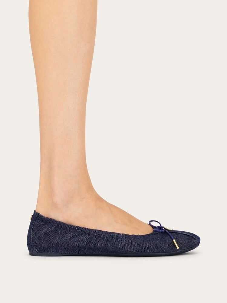 FERRAGAMO WOMEN'S DARK BLUE FABRIC BALLET FLATS