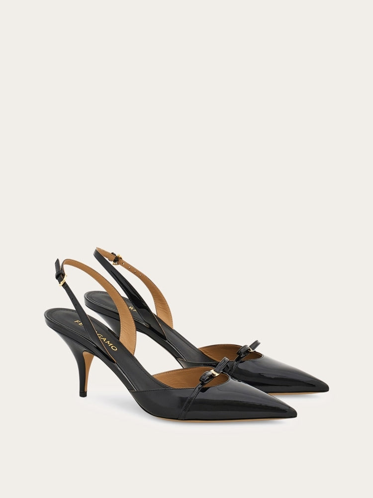 FERRAGAMO WOMEN'S BLACK PATENT LEATHER SHOES