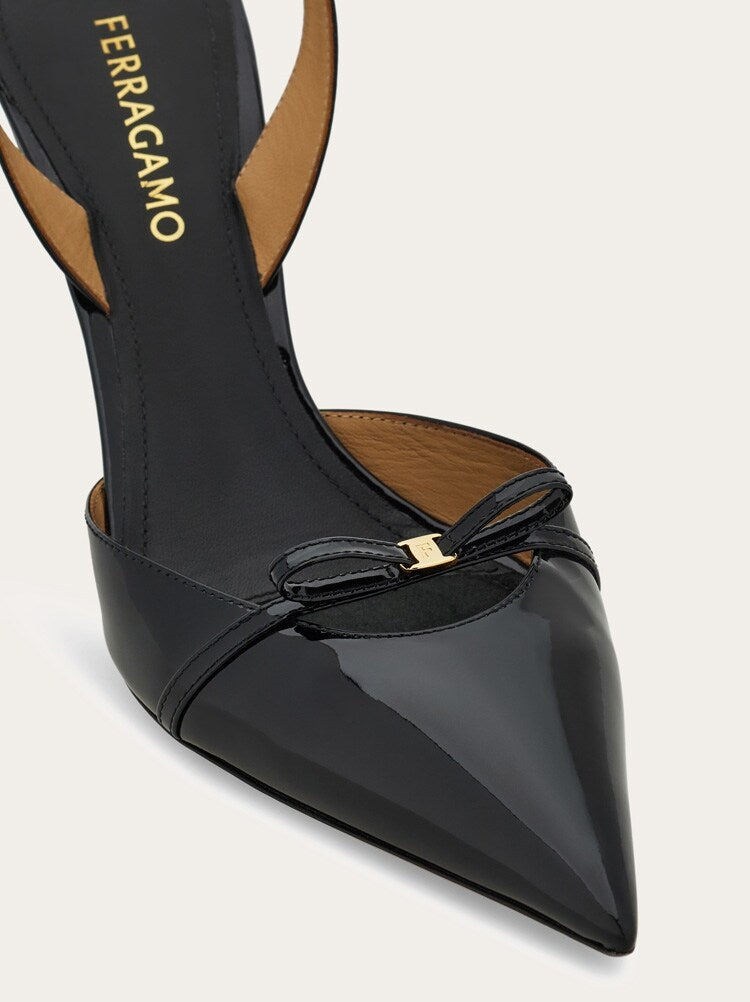 FERRAGAMO WOMEN'S BLACK PATENT LEATHER SHOES