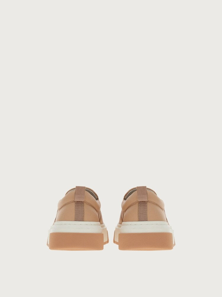 FERRAGAMO WOMEN'S BEIGE LEATHER SLIP ON SHOES