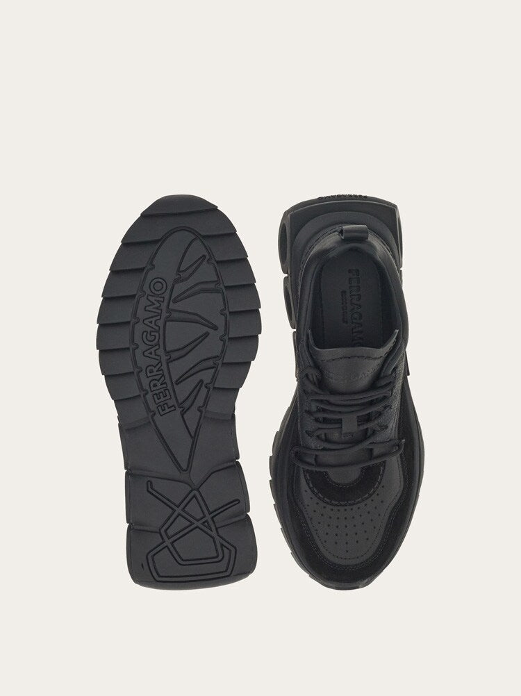 FERRAGAMO WOMEN'S BLACK LEATHER SPORTY SNEAKERS