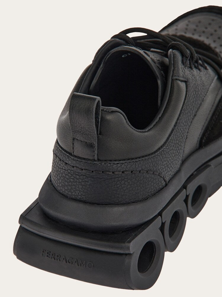 FERRAGAMO WOMEN'S BLACK LEATHER SPORTY SNEAKERS