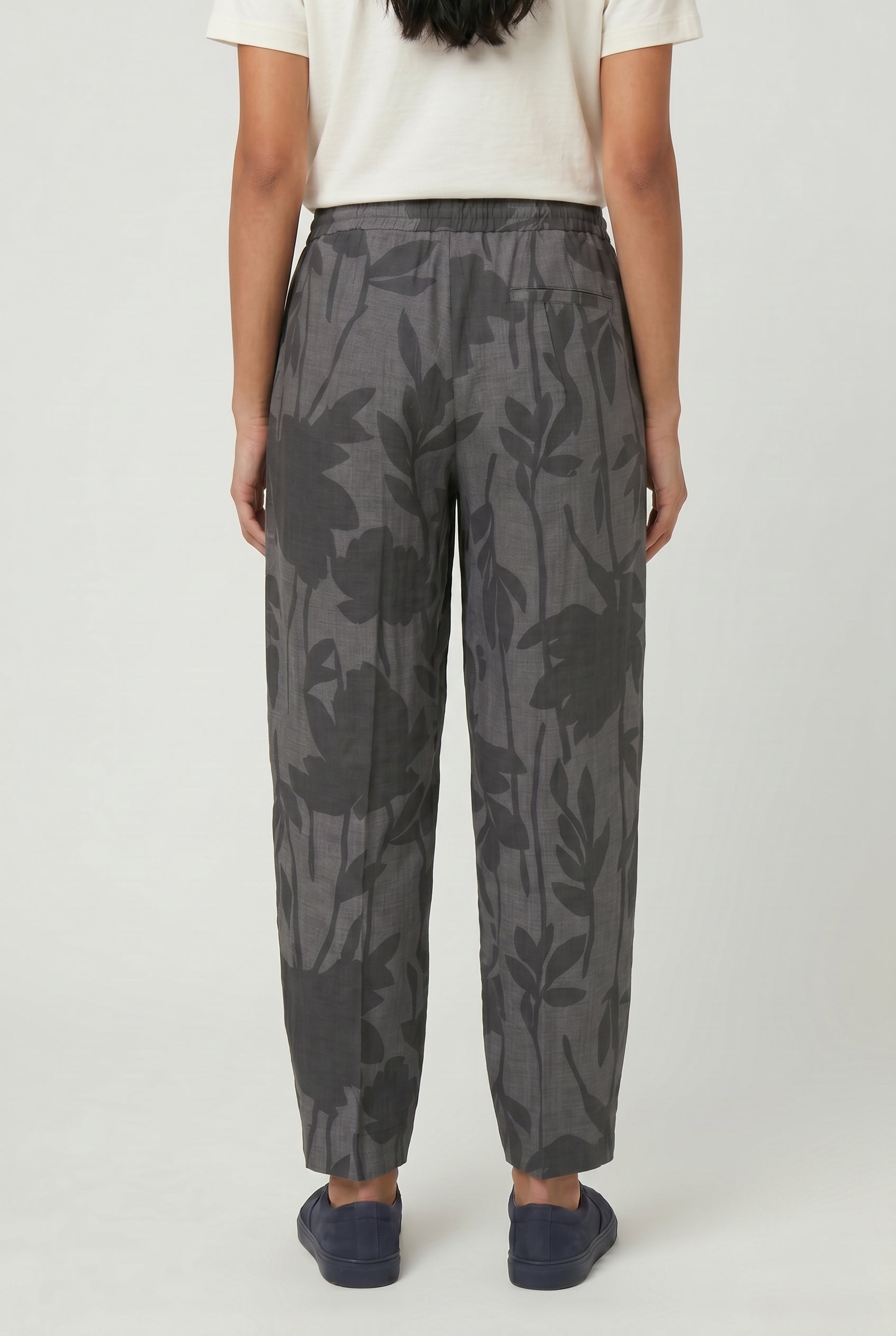 BRUNELLO CUCINELLI WOMEN'S GREY LINEN RELAXED TROUSERS